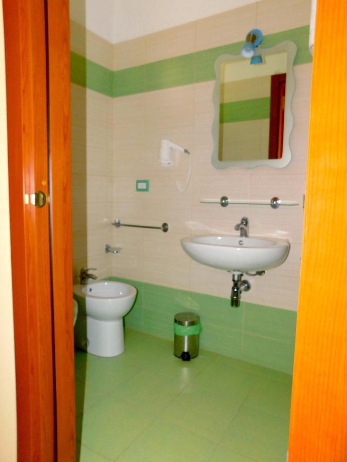 פורטו צ'זראו Villa Marincanto Affittacamere מראה חיצוני תמונה